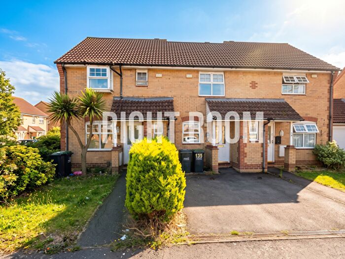 3 Bedroom Detached House To Rent In Bedroom House, Magennis Close, PO13