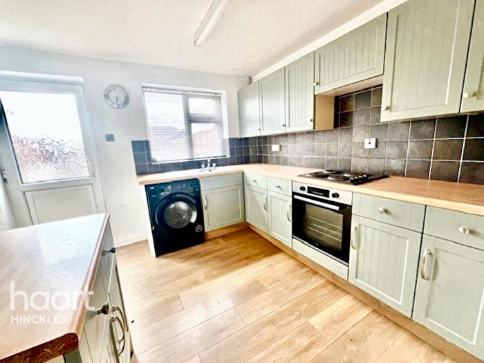 3 Bedroom Town House For Sale In Hereford Close, Barwell, LE9