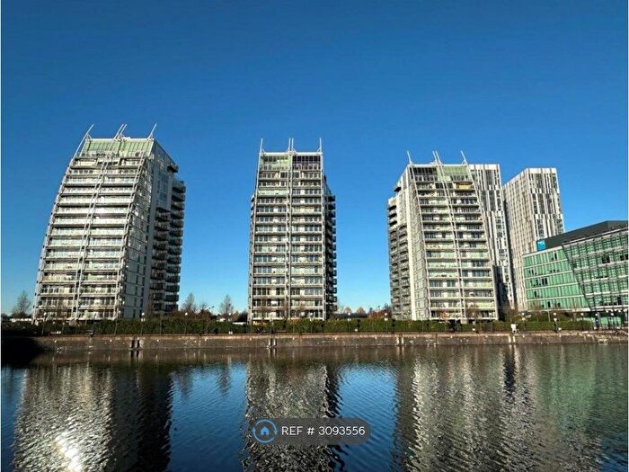 2 Bedroom Flat To Rent In N V Building, Salford, M50