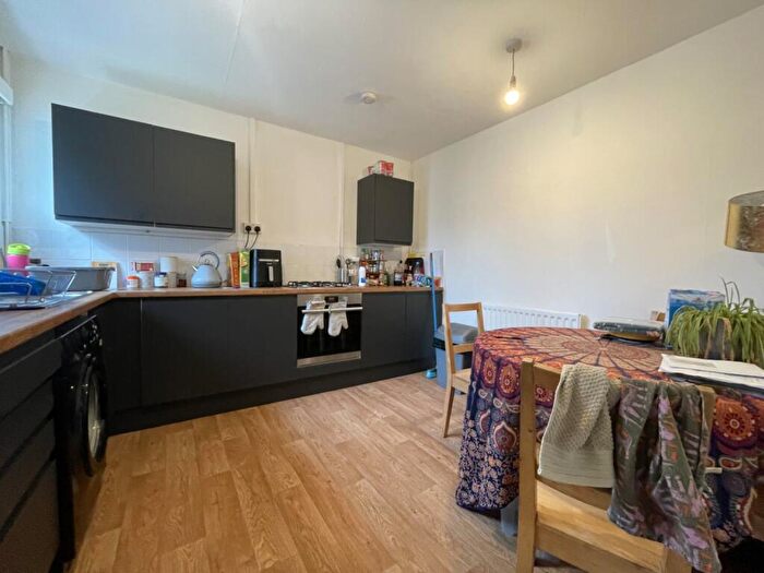 2 Bedroom Apartment To Rent In Kimberley Terrace, Llanishen, CF14
