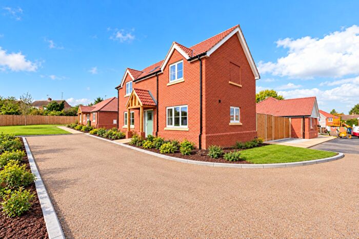 4 Bedroom Detached House For Sale In Harkilees Way, Braintree, CM7