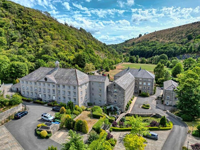 2 Bedroom Apartment For Sale In Cressbrook, SK17