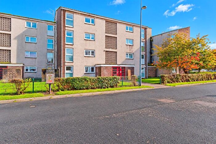 2 Bedroom Apartment For Sale In George Court, Hamilton, ML3