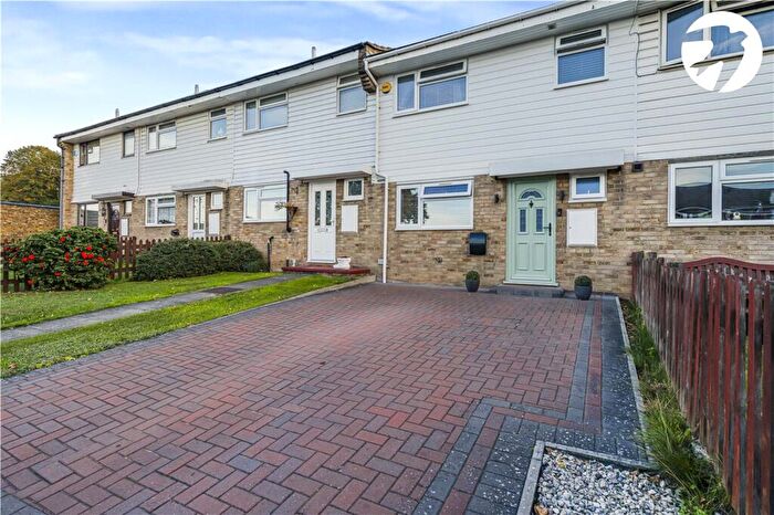 3 Bedroom Terraced House For Sale In Turnbull Close, Greenhithe, Kent, DA9