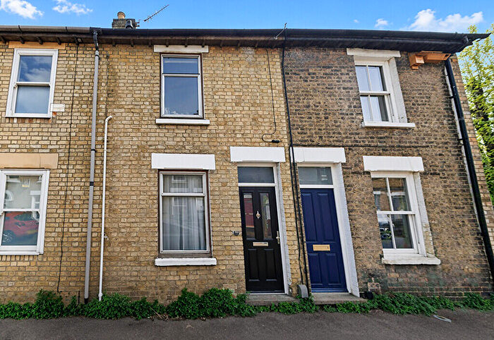 2 Bedroom Terraced House To Rent In Catharine Street, Cambridge, CB1
