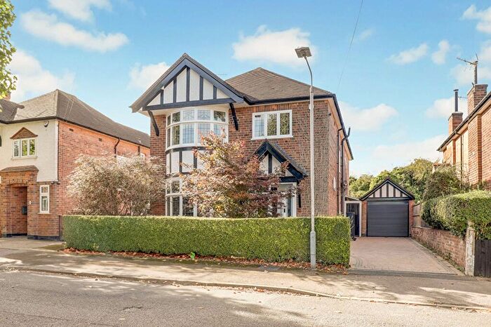4 Bedroom Detached House For Sale In St. Helens Road, West Bridgford, NG2