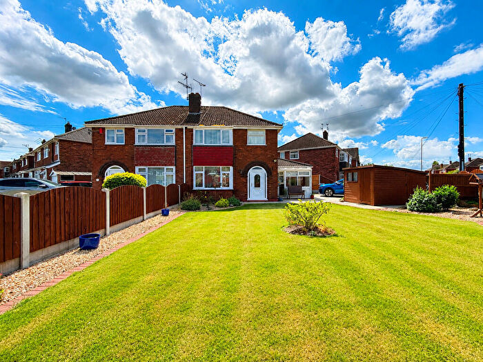 3 Bedroom Semi-Detached House For Sale In Rolt Crescent, Middlewich, CW10