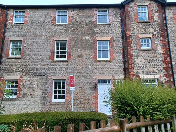 4 Bedroom Town House To Rent In The Beeches, Warminster, BA12
