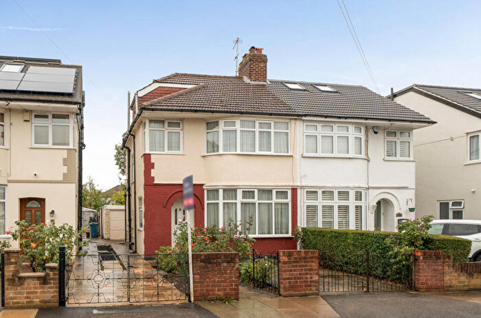 4 Bedroom Semi-Detached House For Sale In Walton Avenue, Harrow, Middlesex, HA2