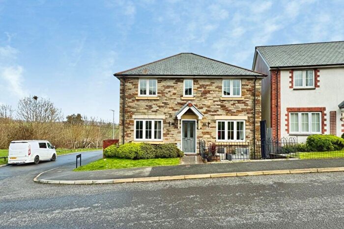 4 Bedroom Detached House For Sale In Carlton Way, Liskeard, PL14