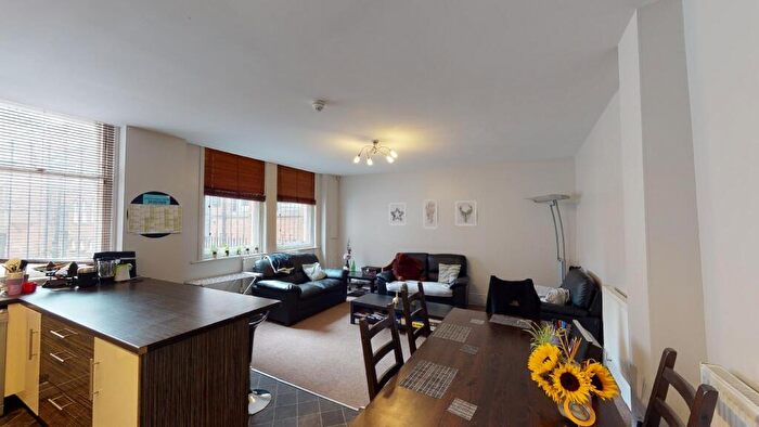 4 Bedroom House To Rent In St Peters Close, City Centre, Sheffield, S1
