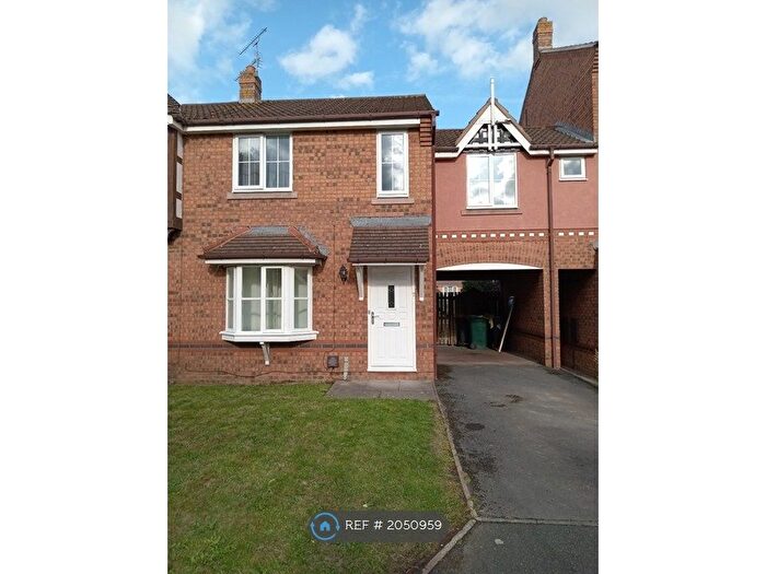 3 Bedroom Terraced House To Rent In Williams Close, Chester, CH2