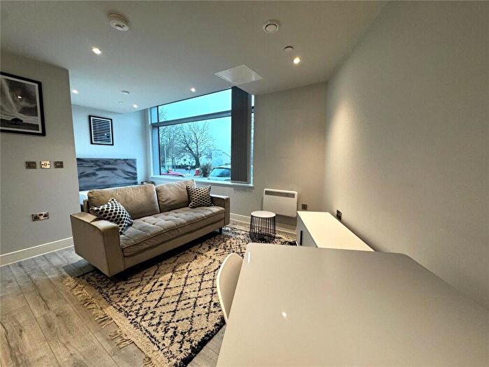 Apartment To Rent In Thames Valley, Wokingham Road, Bracknell, Berkshire, RG42