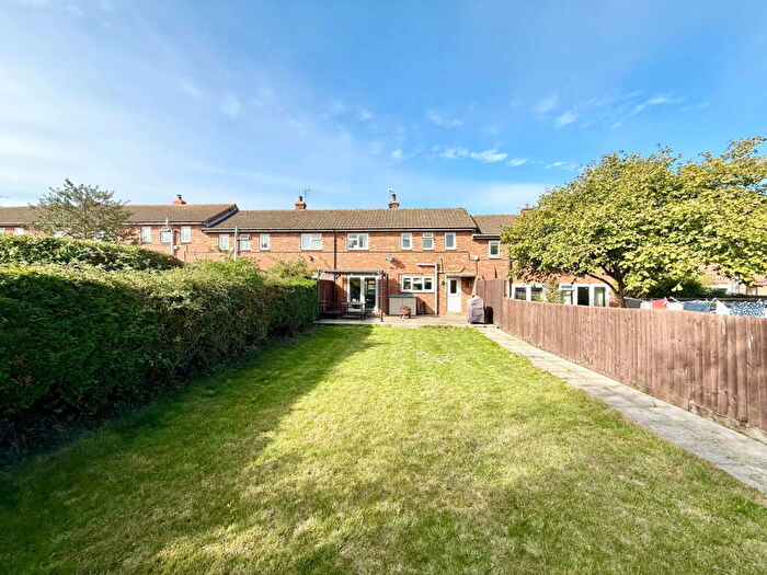 3 Bedroom Terraced House For Sale In Boundary Place, Staunton, GL19