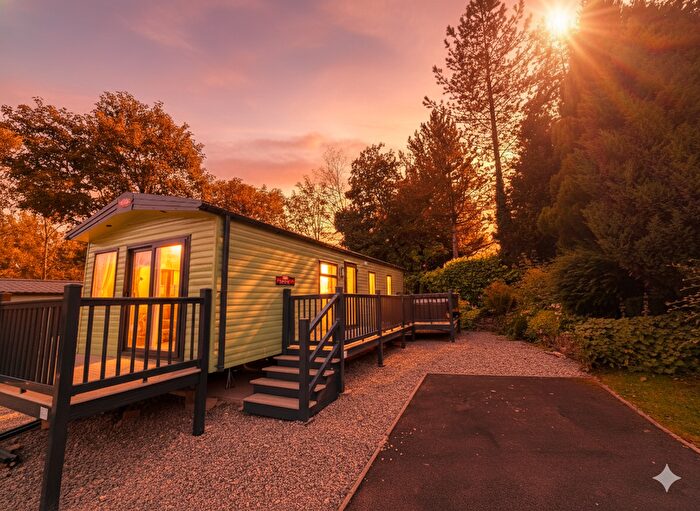 2 Bedroom Mobile/park Home For Sale In Gatebeck Holiday Park, Gatebeck Road, Kendal, LA8