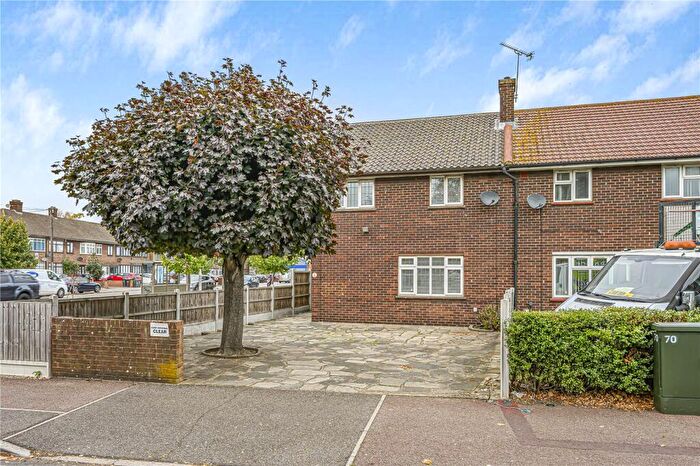 2 Bedroom Semi-Detached House For Sale In Stanley Avenue, Dagenham, RM8