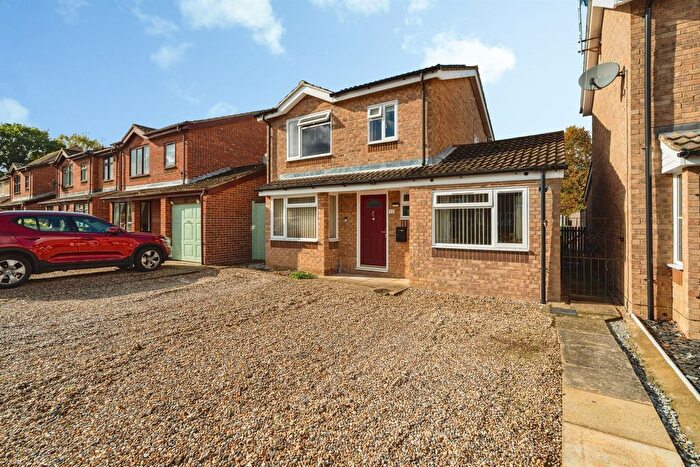 3 Bedroom Detached House For Sale In Patrick Road, Long Stratton, Norwich, NR15