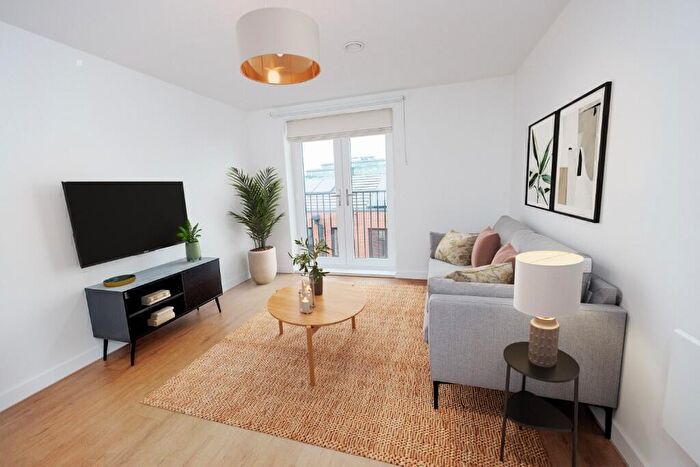 1 Bedroom Apartment To Rent In Central Street, Bolton, BL1