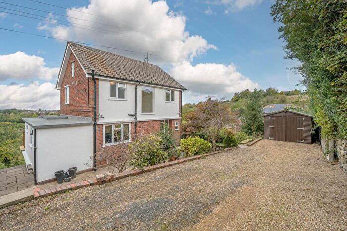 4 Bedroom House For Sale In Moden Hill, Sedgley, DY3