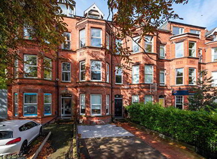 1 Bedroom Apartments To Rent In Apt, Malone Road, Belfast, BT9