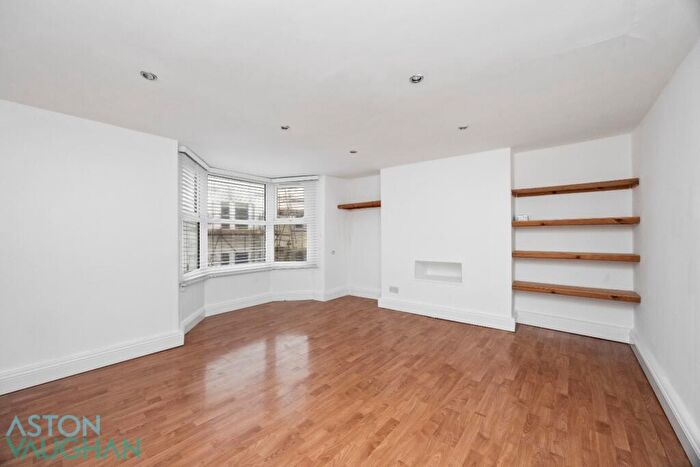 2 Bedroom Apartment To Rent In Devonshire Place, Brighton, BN2