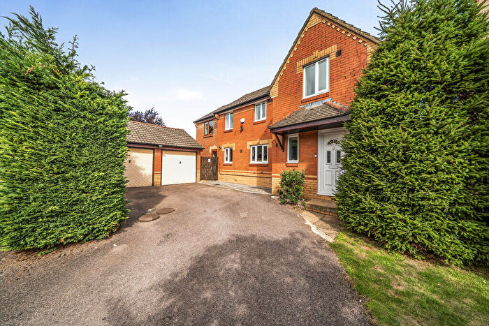 5 Bedroom Detached House For Sale In Beech Drive, Brackley, NN13