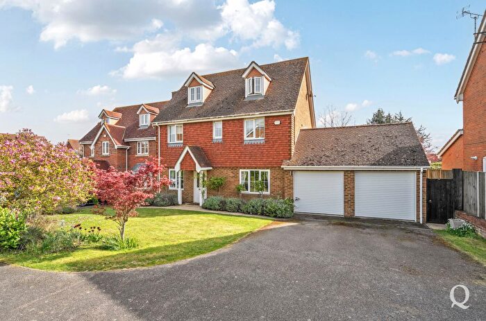 6 Bedroom Detached House For Sale In Randle Way, Bapchild, Sittingbourne, Kent, ME9