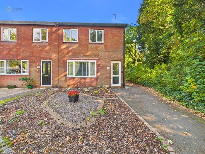 3 Bedroom End Of Terrace House For Sale In Haunchwood Drive, Walmley, Sutton Coldfield, B76