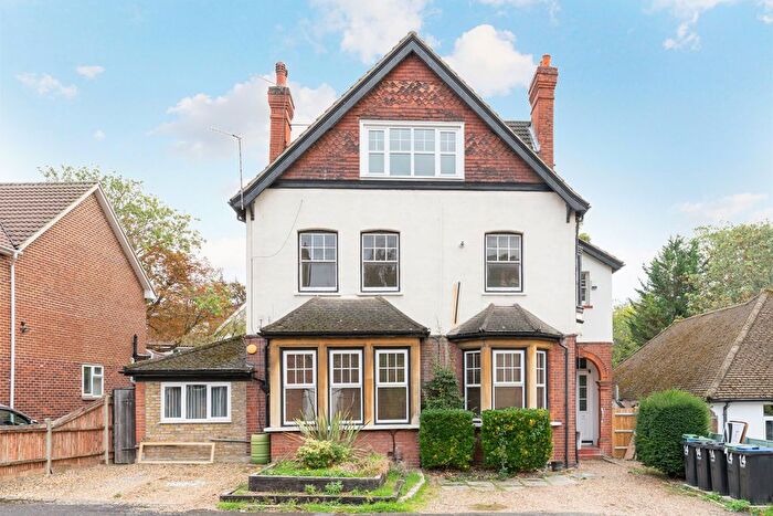 2 Bedroom Flat For Sale In Spencer Road, South Croydon, CR2