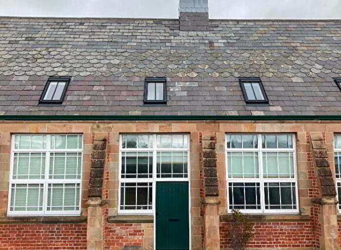 3 Bedroom TownHouse To Rent In Irish Society Court, Coleraine, BT52