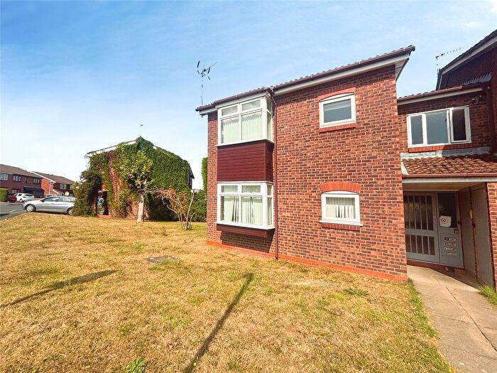 1 Bedroom Flat To Rent In Canterbury Drive, Perton, Wolverhampton, Staffordshire, WV6