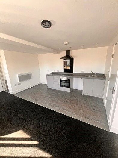 2 Bedroom Flat To Rent In St. James Street, Weston-Super-Mare, BS23