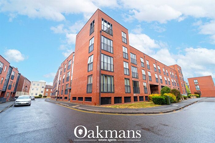 2 Bedroom Flat For Sale In Ascote Lane, Solihull, B90