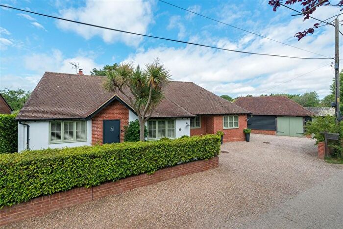 4 Bedroom Detached Bungalow For Sale In Blean Common, Blean, CT2