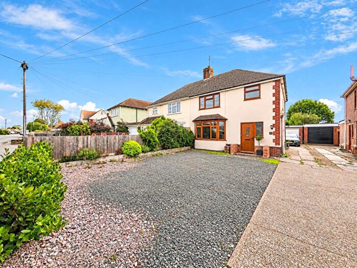 3 Bedroom Property For Sale In Hunters Forstal Road, Herne Bay, CT6