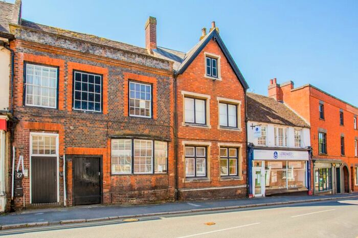Studio To Rent In West Street, Buckingham, MK18