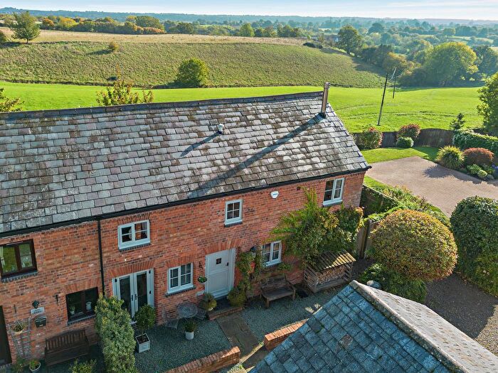 3 Bedroom Barn Conversion For Sale In Home Farm, Hospital Lane, Powick, Worcester, WR2