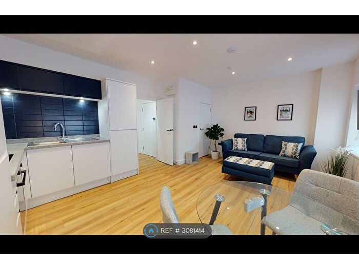 1 Bedroom Flat To Rent In Northcote St, Cardiff, CF24