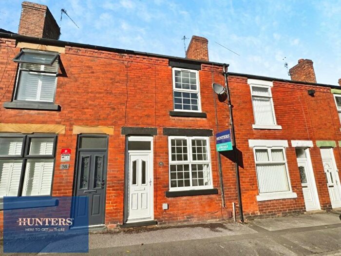 2 Bedroom Terraced House For Sale In Holme Road, Stonegravels, Chesterfield, S41