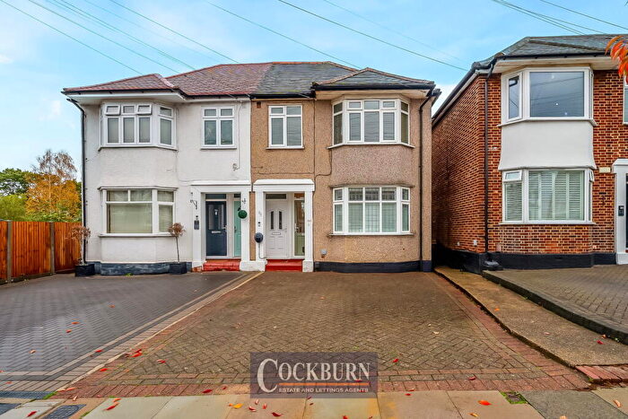 2 Bedroom Maisonette For Sale In Parkview Road, New Eltham, SE9