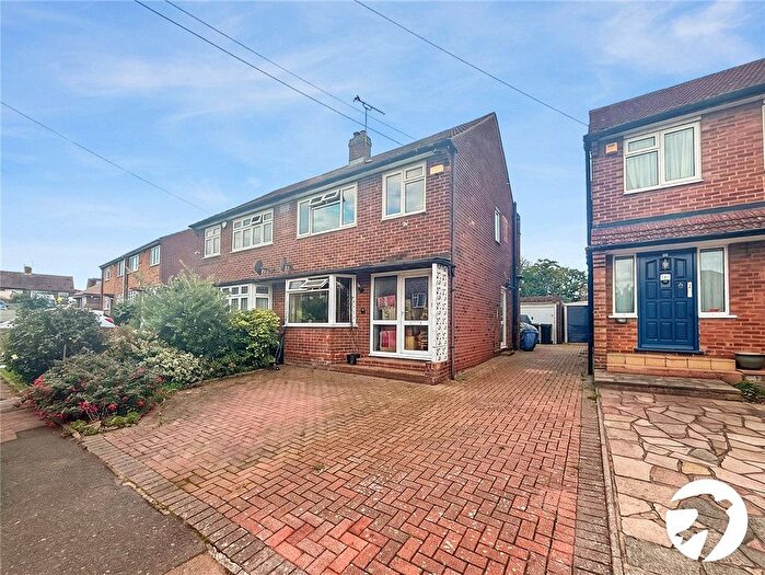3 Bedroom Semi-Detached House To Rent In Dale Road, Swanley, Kent, BR8