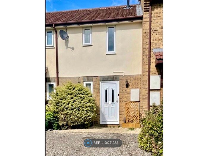 1 Bedroom Terraced House To Rent In Boundary Close, Swindon, SN2