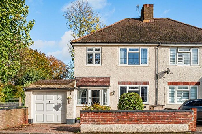 3 Bedroom Semi-Detached House For Sale In Read Road, Ashtead, KT21