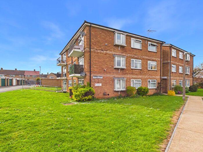 2 Bedroom Apartment For Sale In Gerrard Court Uppingham, Oakham, LE15