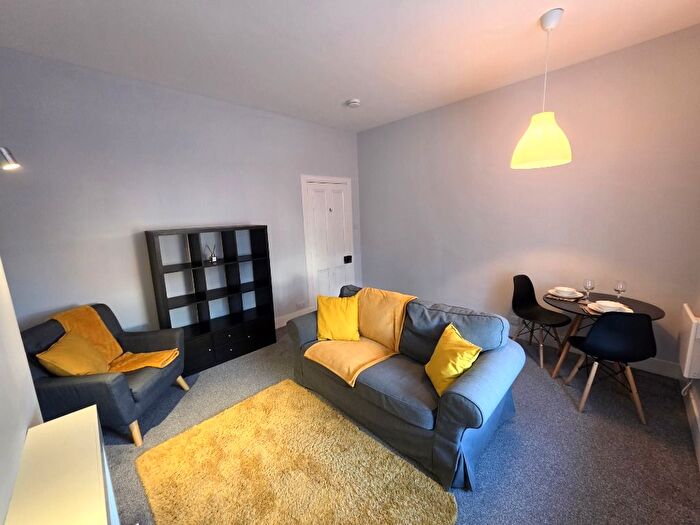 1 Bedroom Flat To Rent In Dunbar Street, Old Aberdeen, Aberdeen, AB24