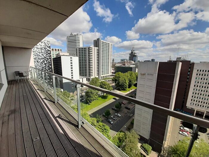 2 Bedroom Apartment To Rent In Centenary Plaza, B1