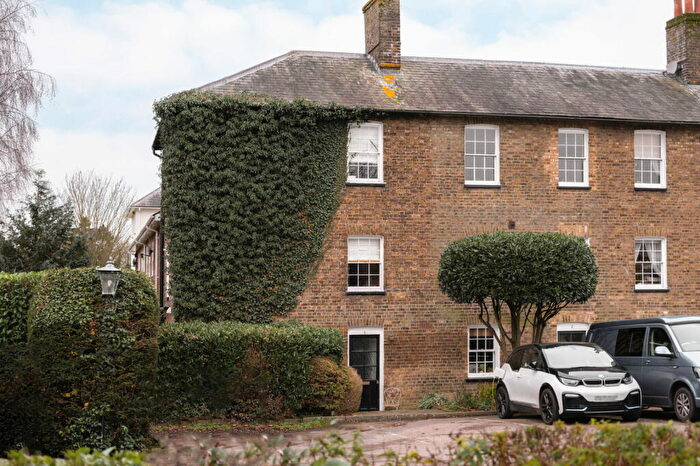 4 Bedroom Terraced House For Sale In Tring Station, Hertfordshire, HP23