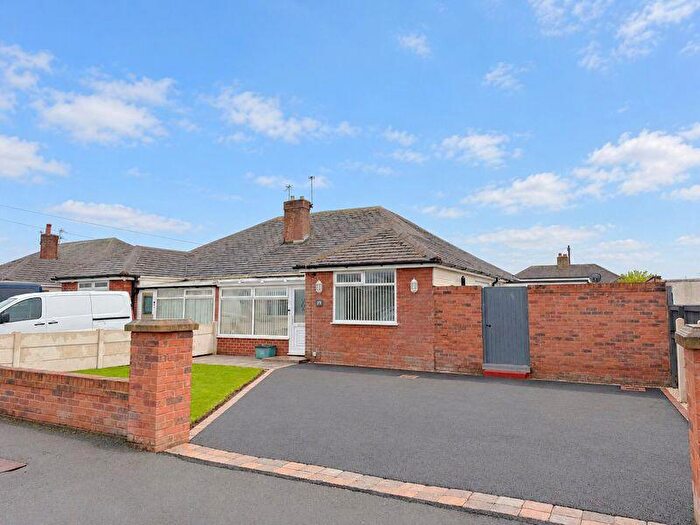 3 Bedroom Semi-Detached Bungalow For Sale In Shaftesbury Avenue - Thornton Cleveleys -, FY5