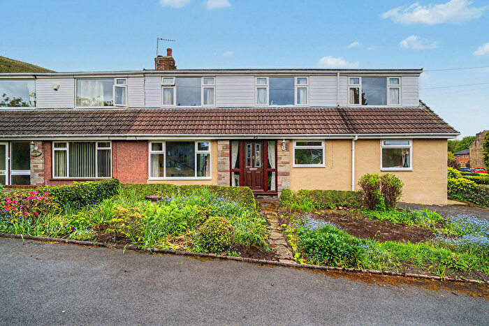 4 Bedroom Semi-Detached House For Sale In Halifax Road, Littleborough, OL15