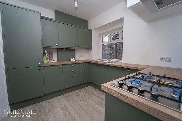 3 Bedroom Semi-Detached House To Rent In Kingsway, Ashton-On-Ribble, Preston, PR2